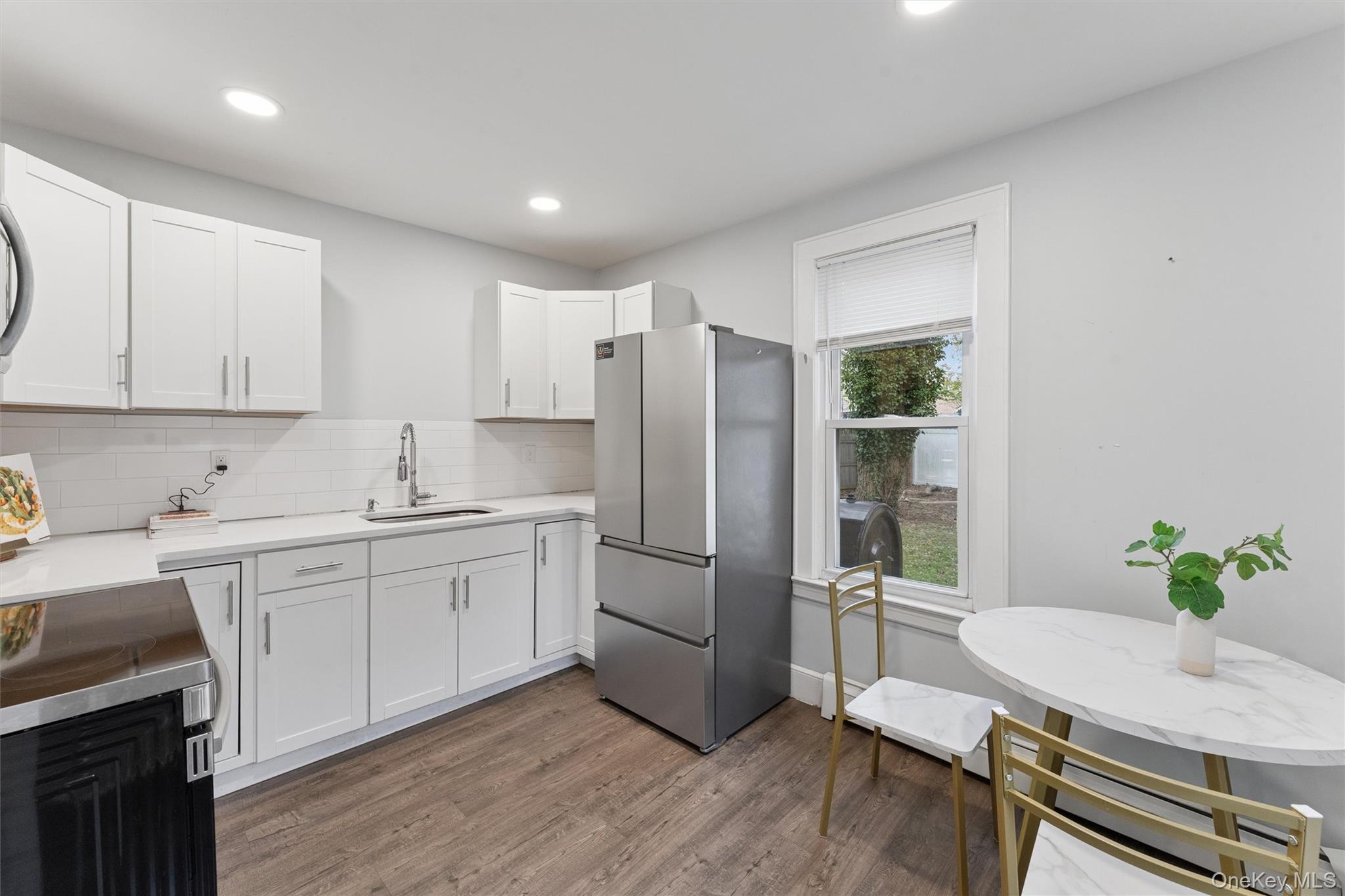 #5 photo, 242 Bayview Drive, Mastic Beach , NY 11951