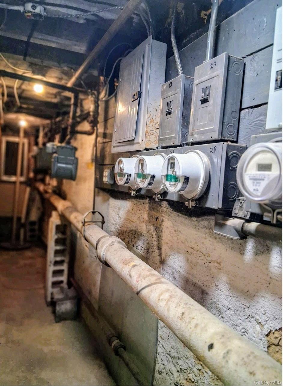 #10 photo, 117-34 Sutphin Boulevard, Jamaica , NY 11434