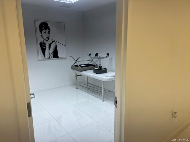 #10 photo, 39 Great Neck Road, ナッソー郡 Great Neck Plaza , NY 11021