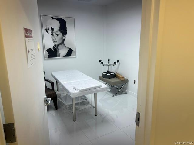 #9 photo, 39 Great Neck Road, ナッソー郡 Great Neck Plaza , NY 11021