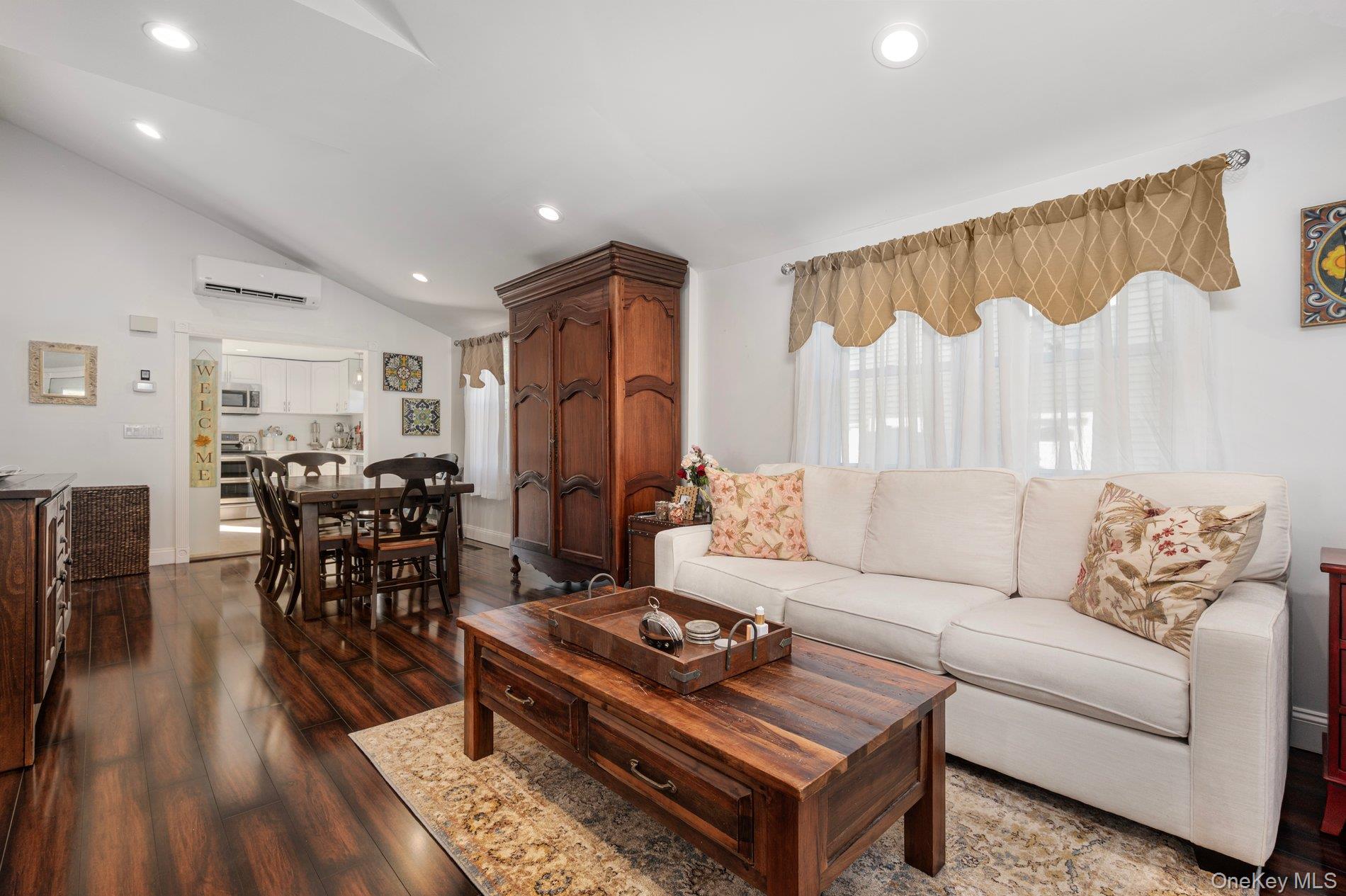 #6 photo, 2806 Wilson Avenue, ナッソー郡 Bellmore , NY 11710