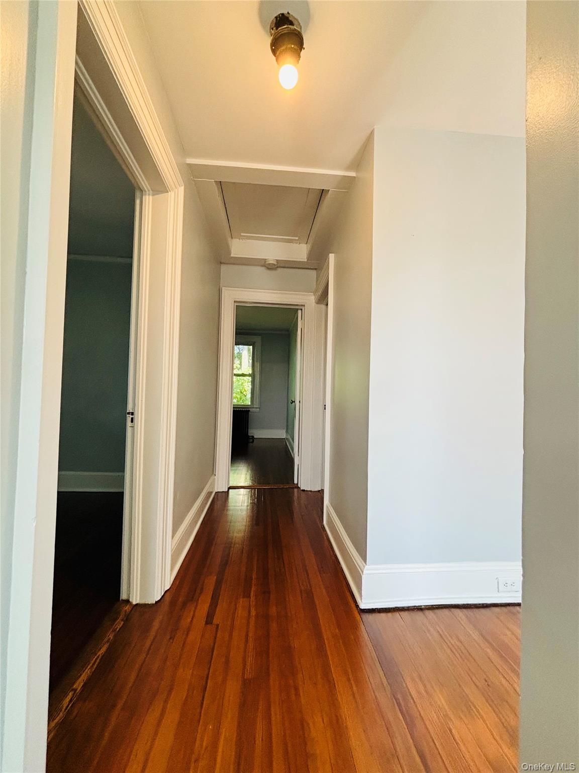 #13 photo, 19 Ellwood Street, ナッソー郡 Glen Cove , NY 11542