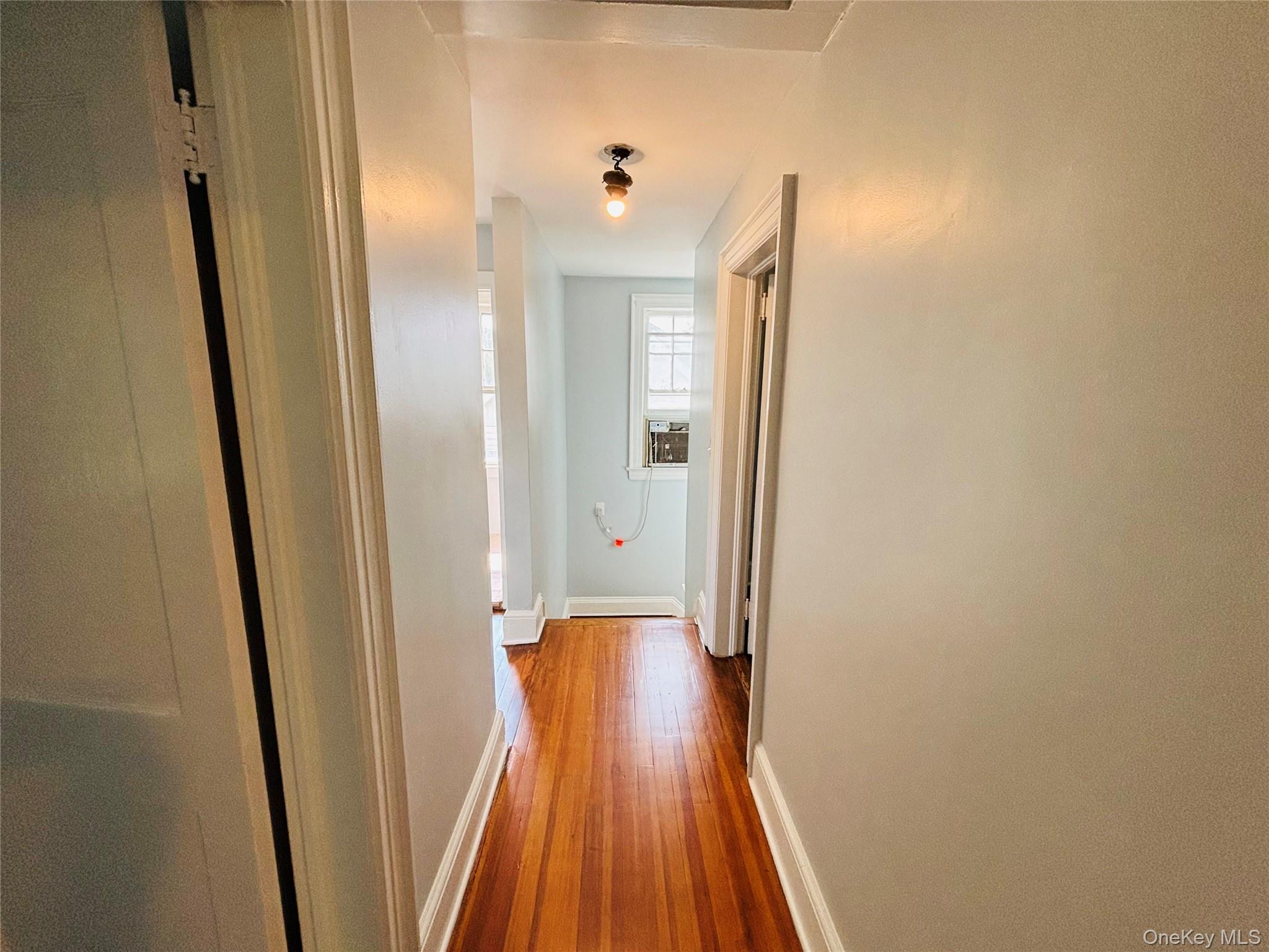 #19 photo, 19 Ellwood Street, ナッソー郡 Glen Cove , NY 11542