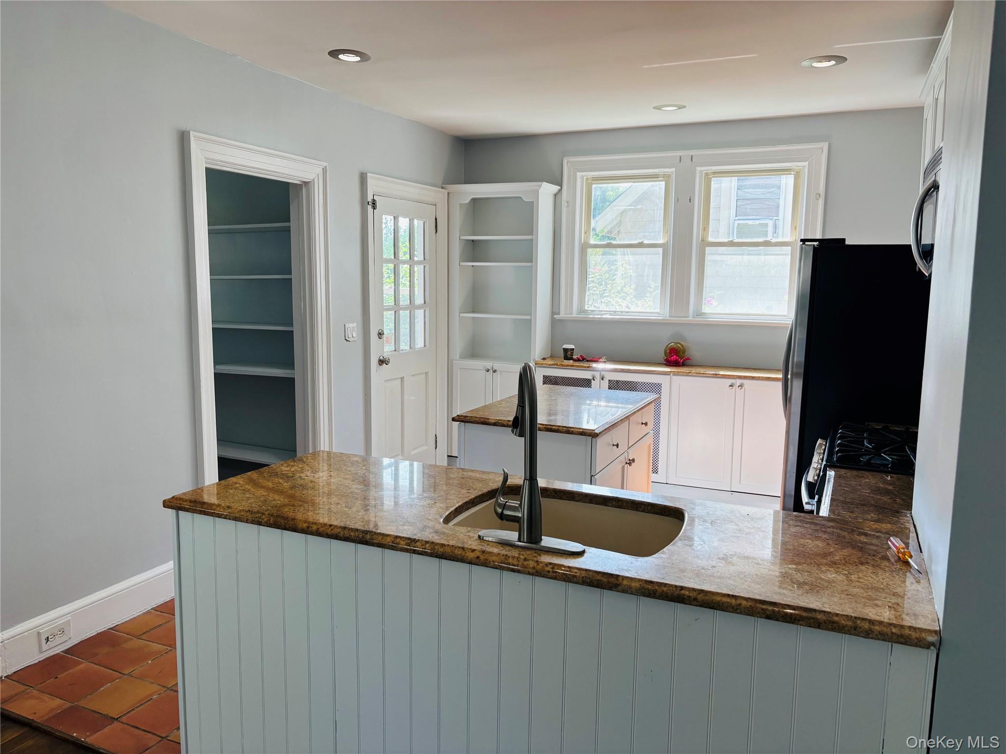 #3 photo, 19 Ellwood Street, ナッソー郡 Glen Cove , NY 11542