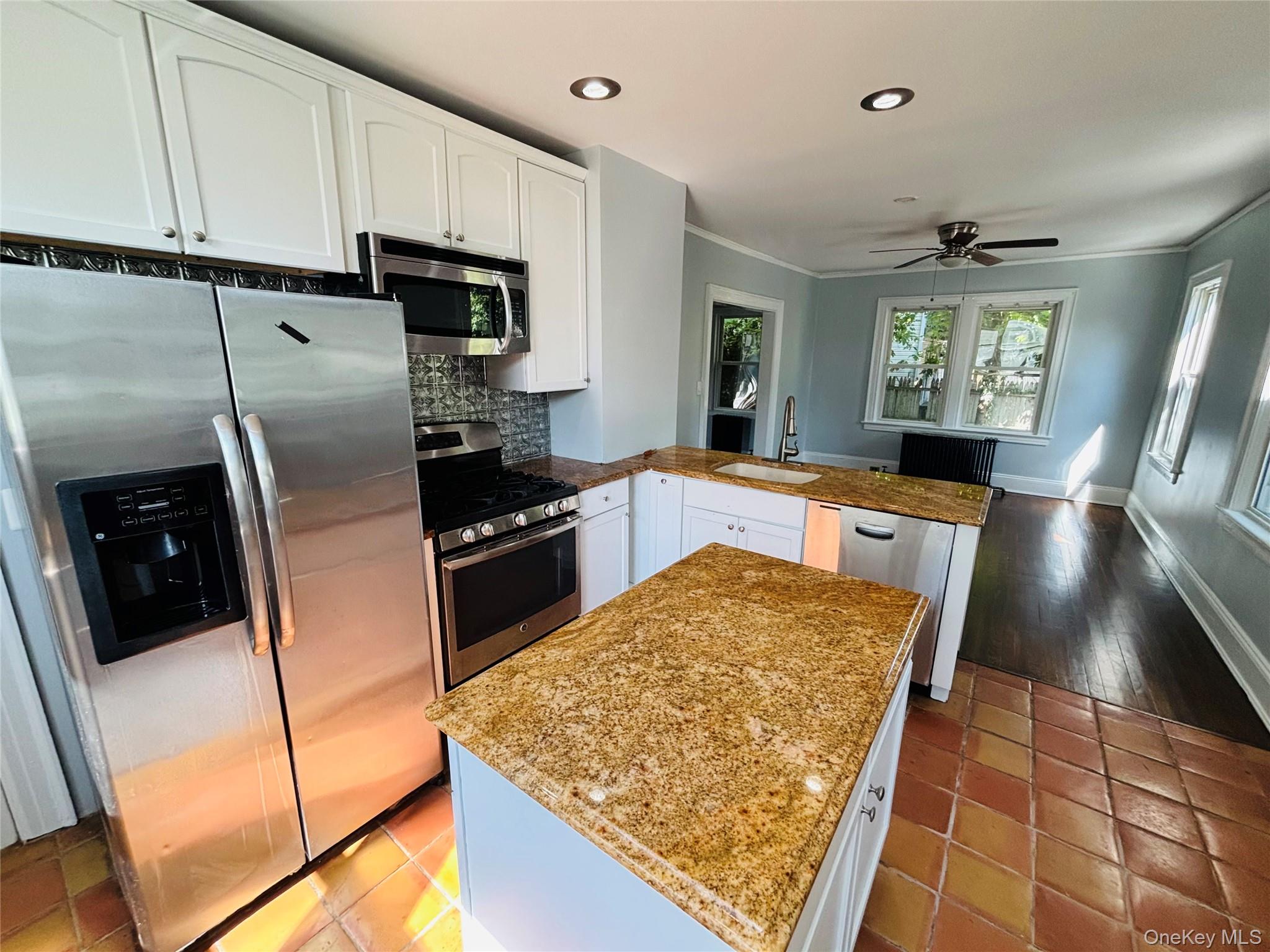 #4 photo, 19 Ellwood Street, ナッソー郡 Glen Cove , NY 11542