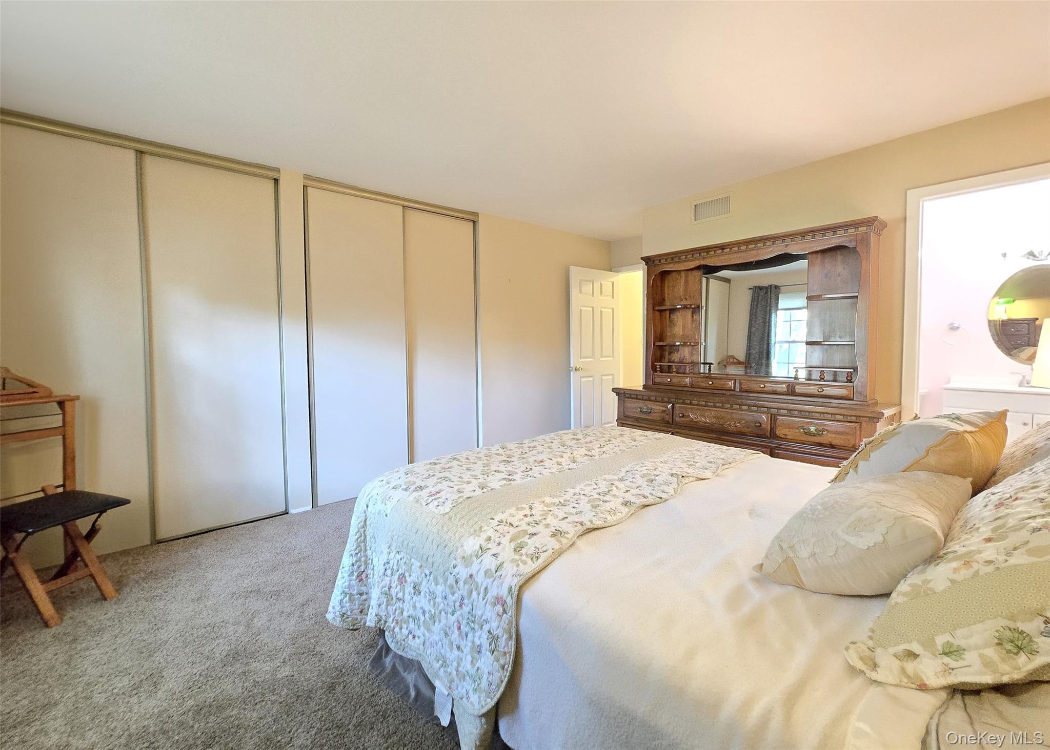 #11 photo, 144 Edinburgh Drive, サフォーク郡 Ridge , NY 11961