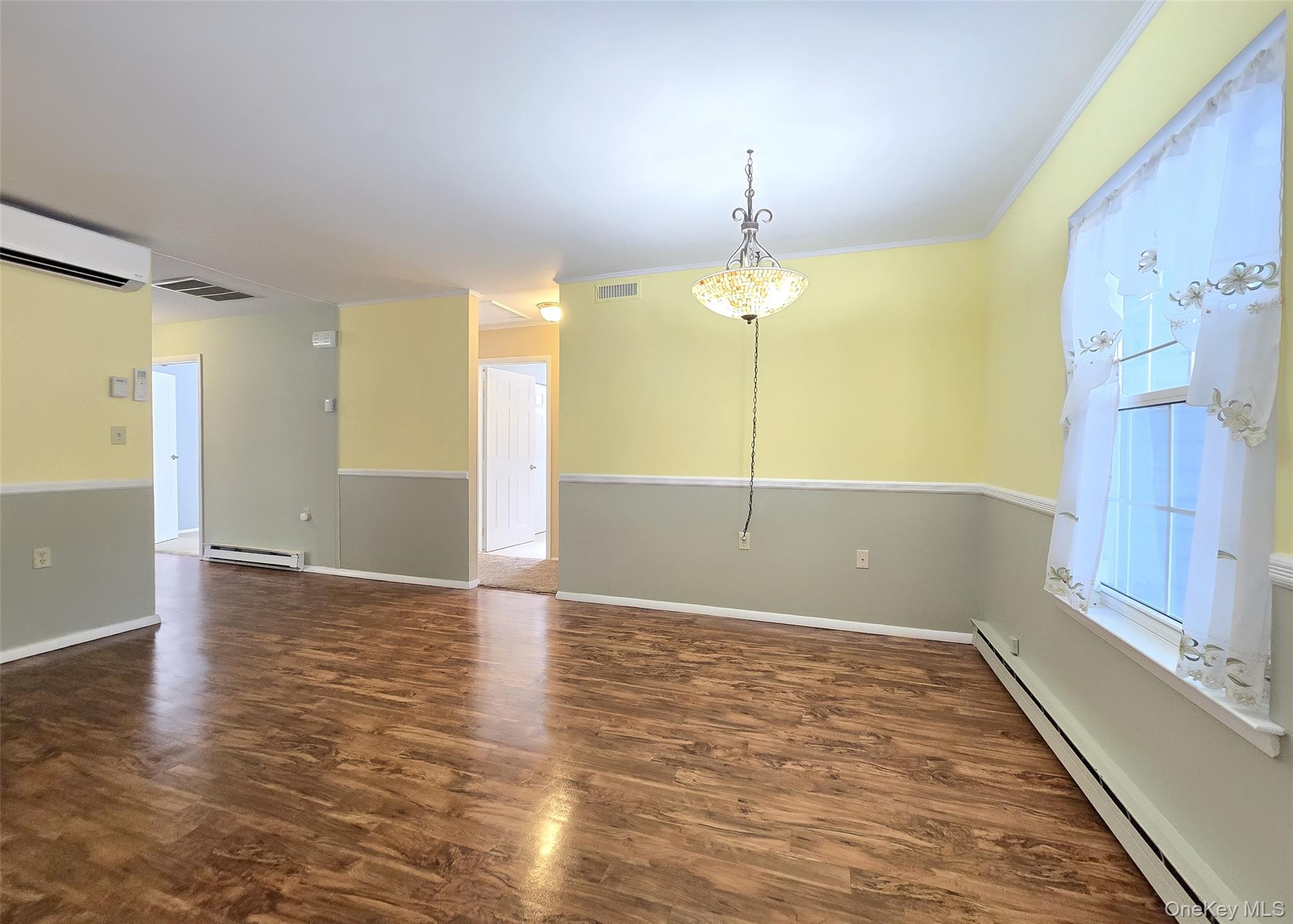 #4 photo, 144 Edinburgh Drive, サフォーク郡 Ridge , NY 11961