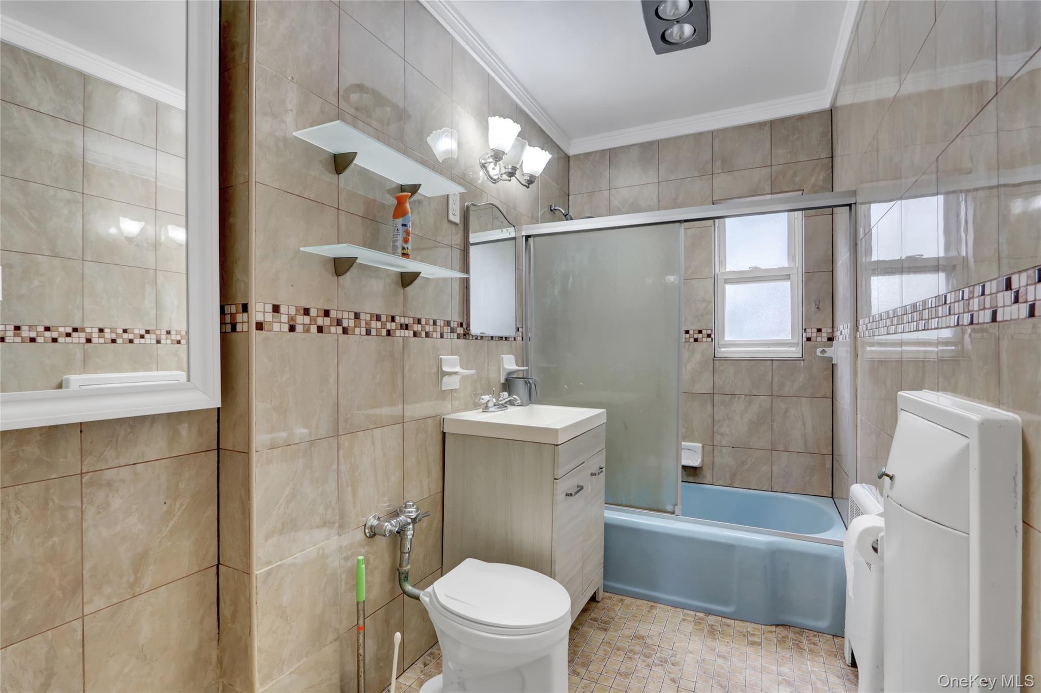 #14 photo, 14007 68th Drive, Kew Garden Hills , NY 11367