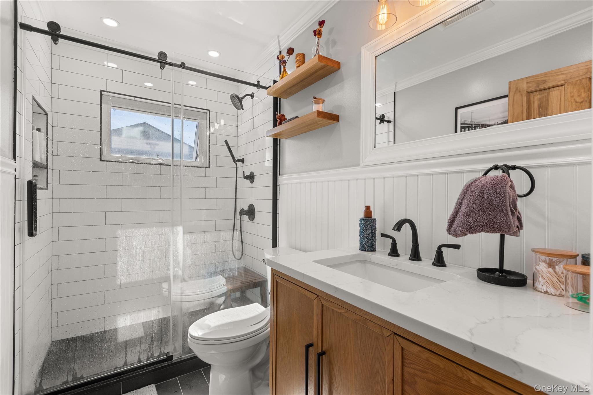 #10 photo, 1023 Carll Drive, Bay Shore , NY 11706