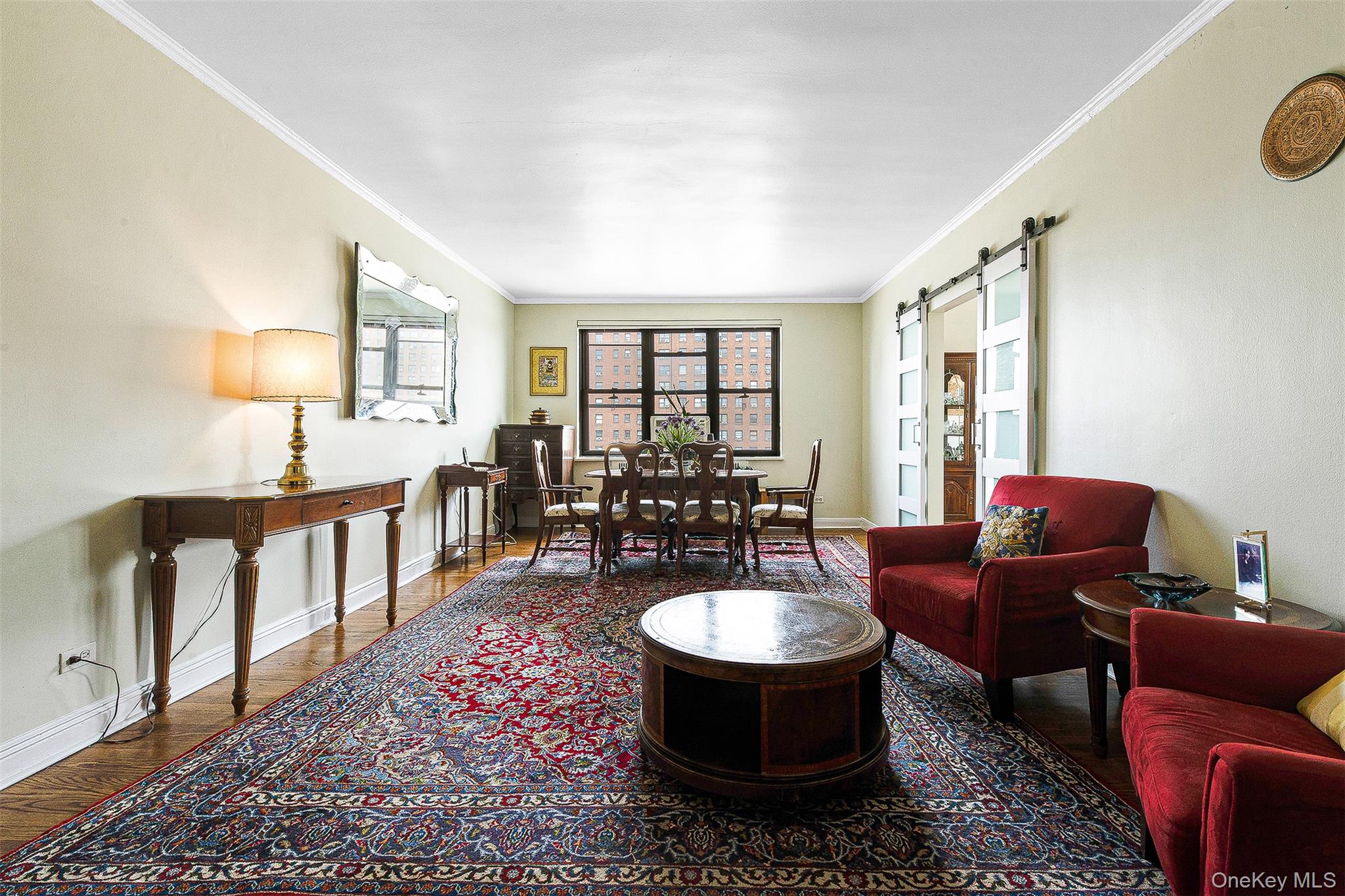 #16 photo, 98-120 Queens Boulevard, クイーンズ区 Rego Park , NY 11374