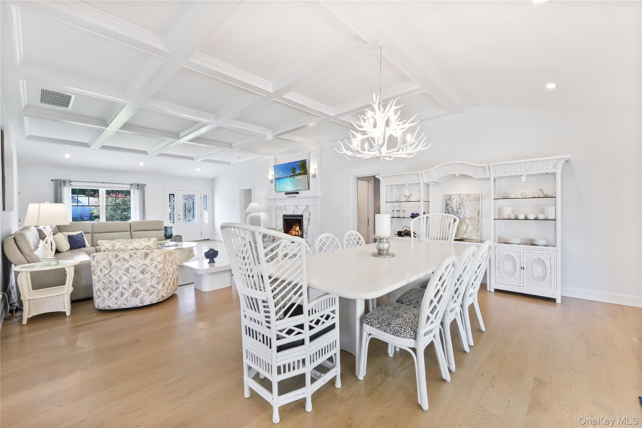 #16 photo, 5 Canvasback Lane, サフォーク郡 East Quogue , NY 11942