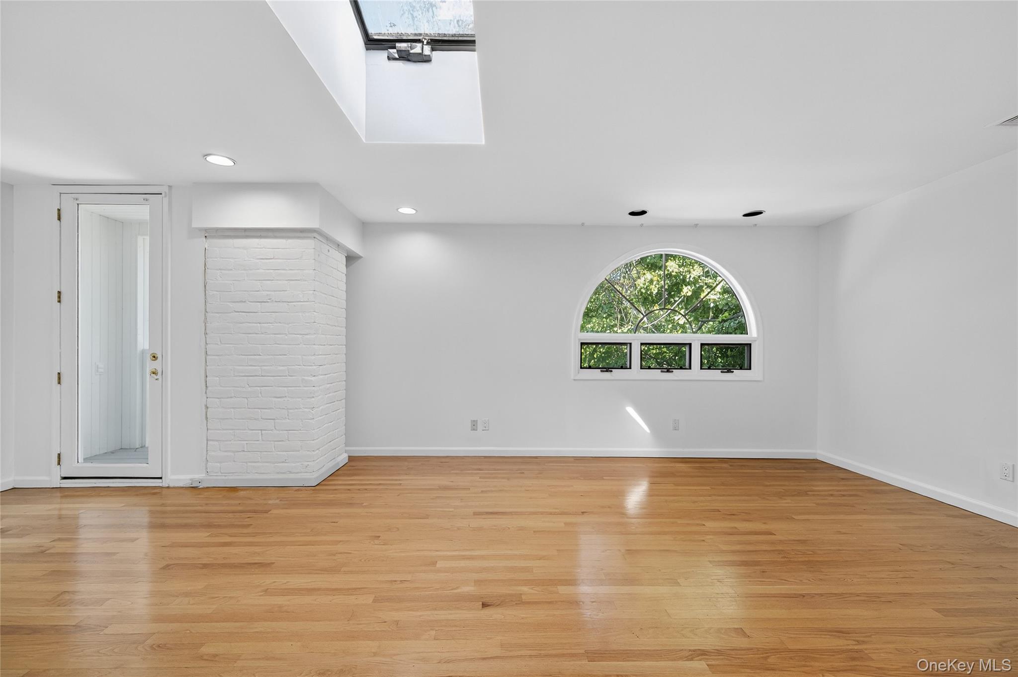 #20 photo, 39 Hummingbird Drive, ナッソー郡 East Hills , NY 11576