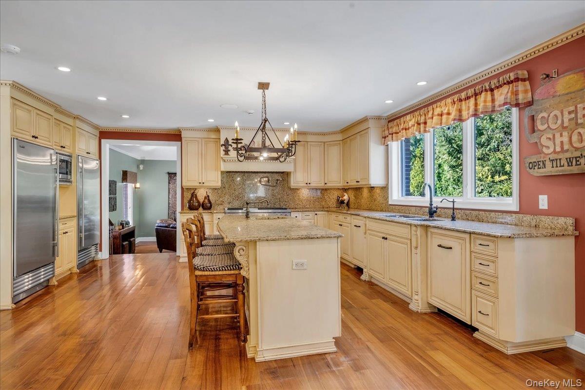 #11 photo, 29 Pine Hill Road, Great Neck , NY 11020