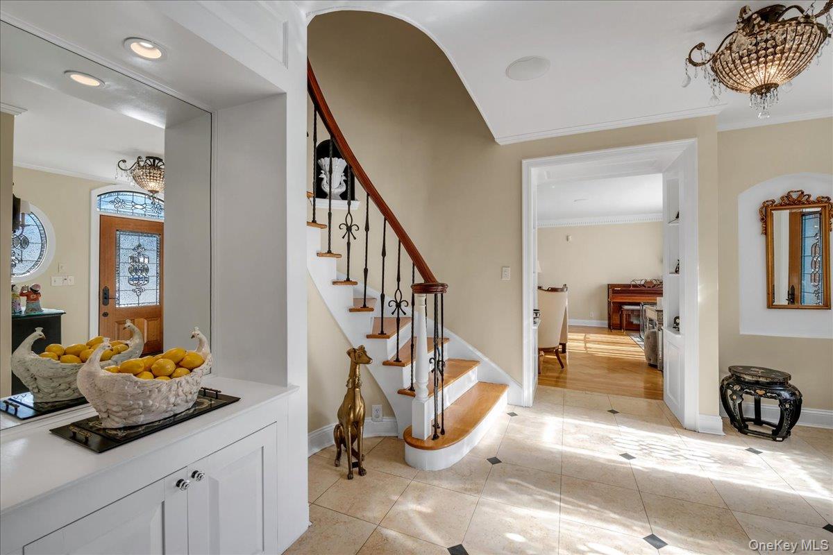 #5 photo, 29 Pine Hill Road, Great Neck , NY 11020