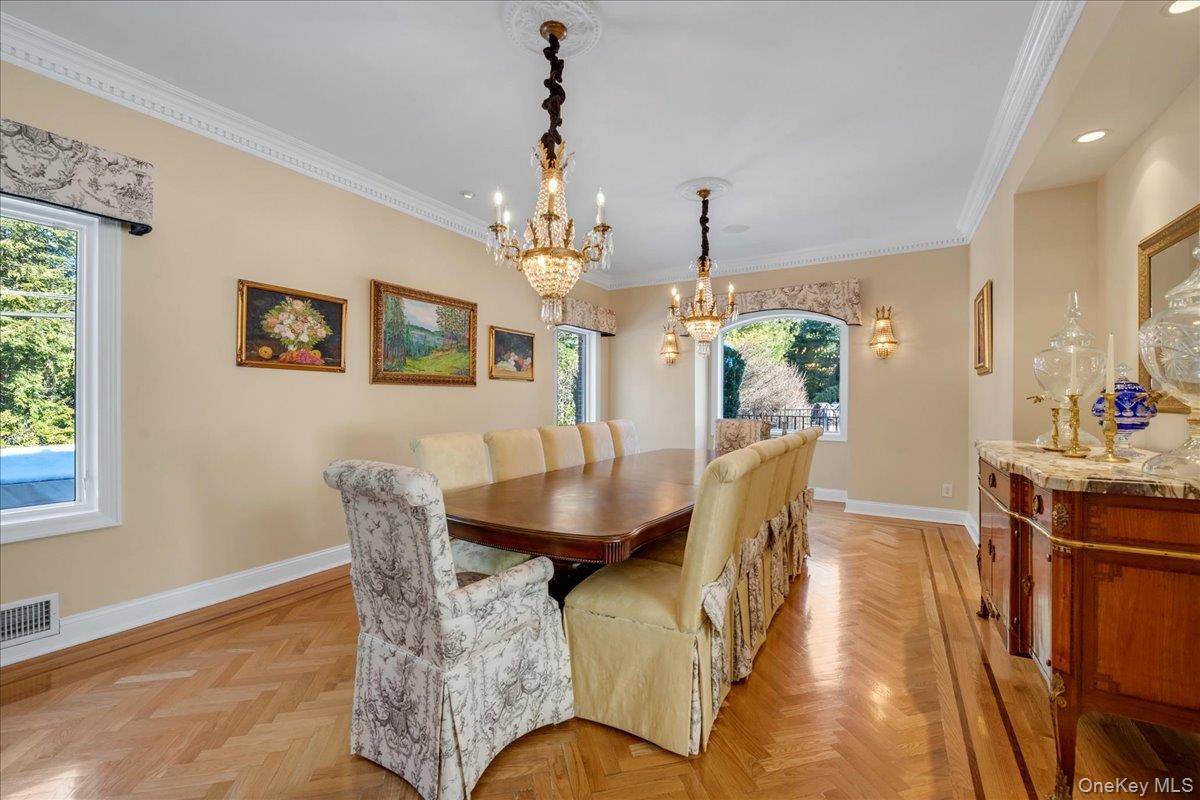 #9 photo, 29 Pine Hill Road, Great Neck , NY 11020