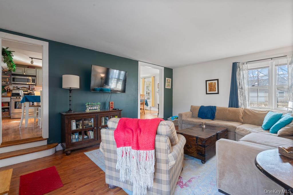 #12 photo, 217-19 39th Avenue, Bayside , NY 11361