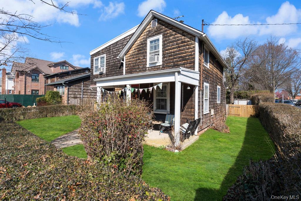 #3 photo, 217-19 39th Avenue, Bayside , NY 11361