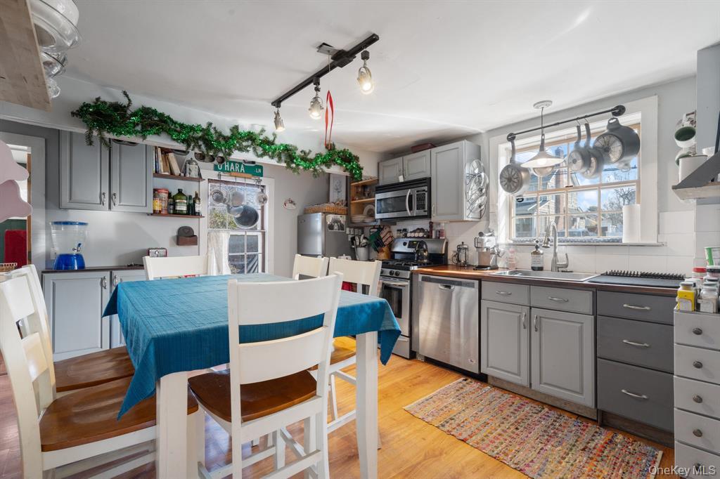 #8 photo, 217-19 39th Avenue, Bayside , NY 11361