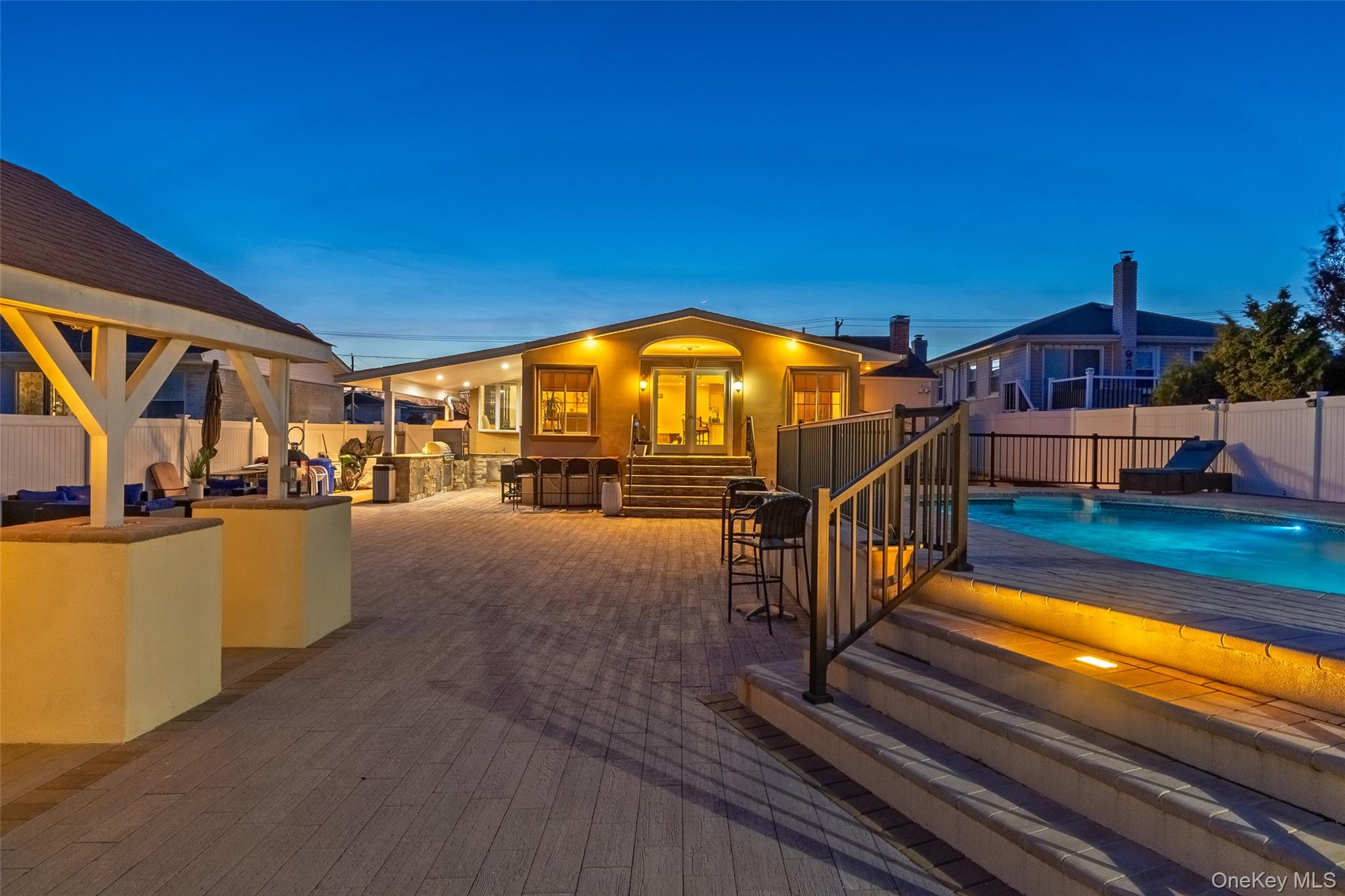 #20 photo, 3449 Weidner Avenue, Oceanside , NY 11572