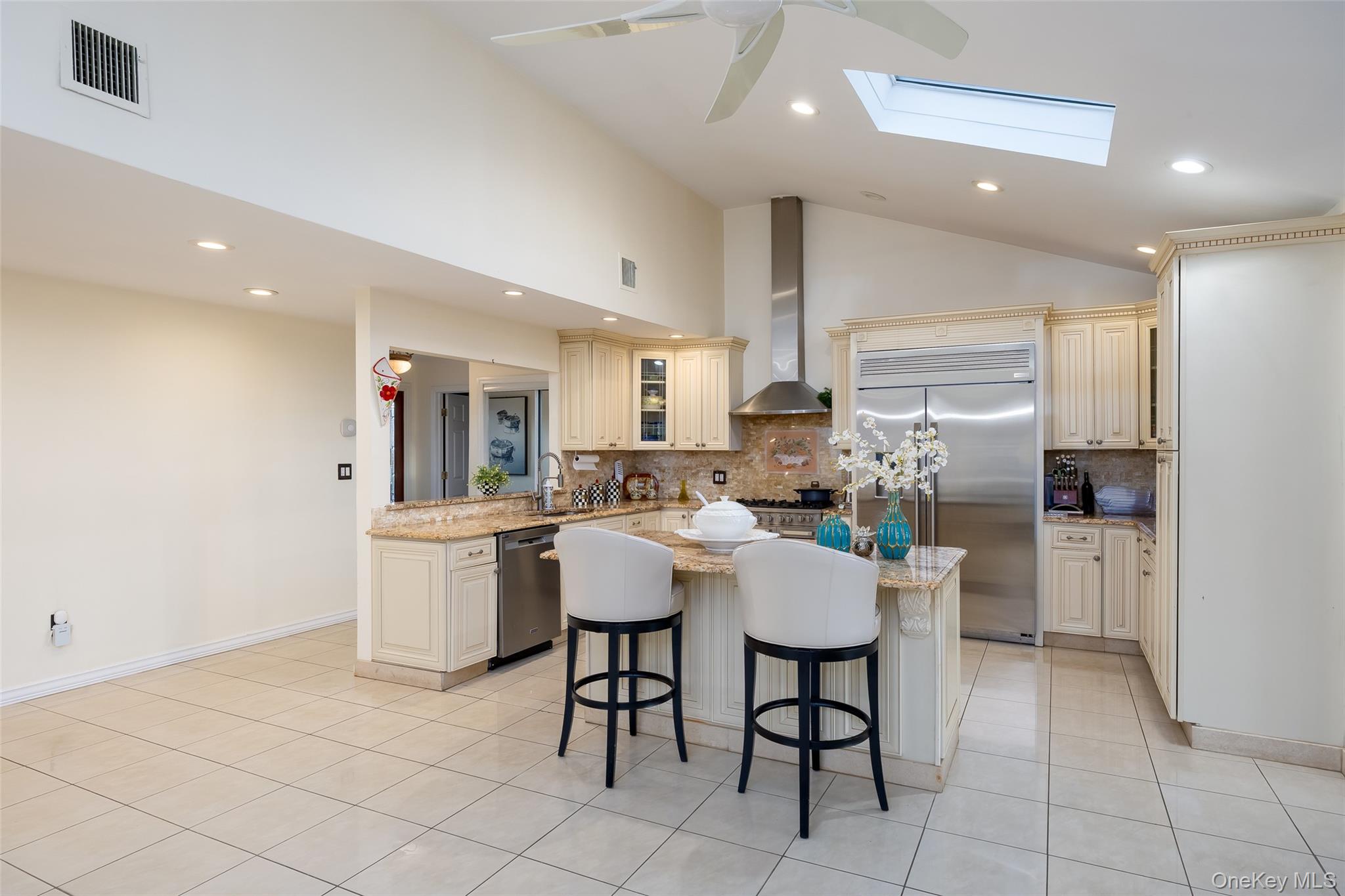 #4 photo, 3449 Weidner Avenue, Oceanside , NY 11572