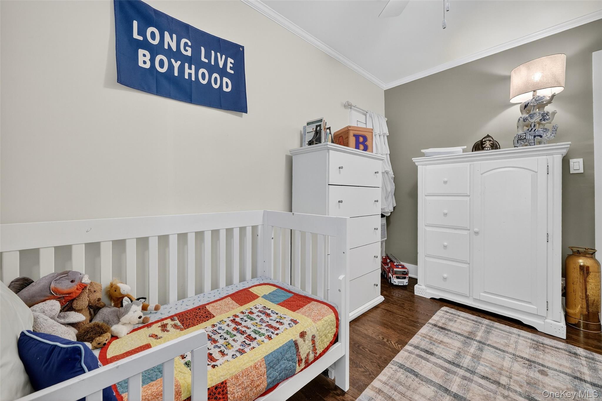 #15 photo, 305 W 259th Street, Bronx , NY 10471