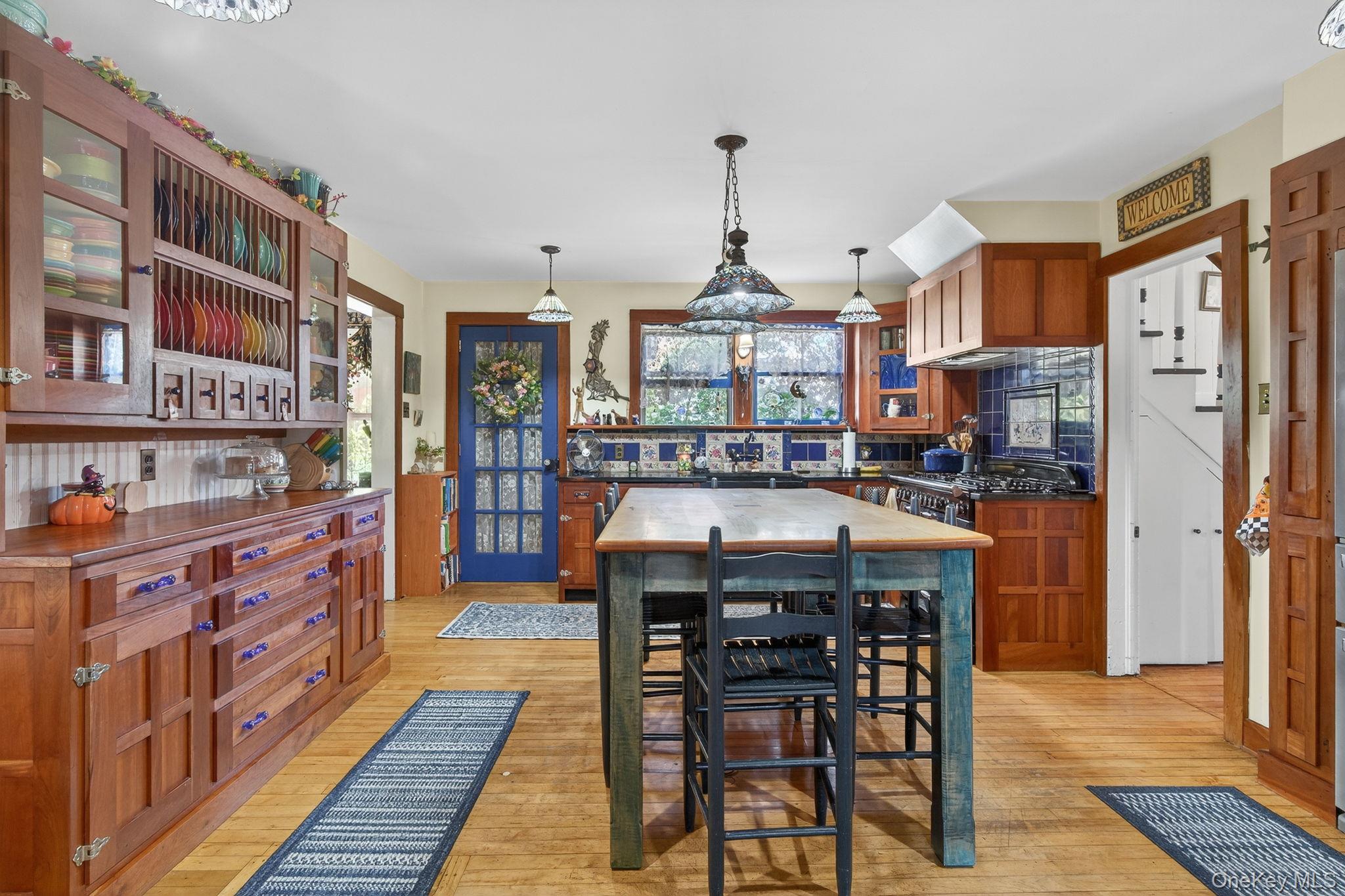 #13 photo, 4 Railroad Avenue, Staatsburg , NY 12580