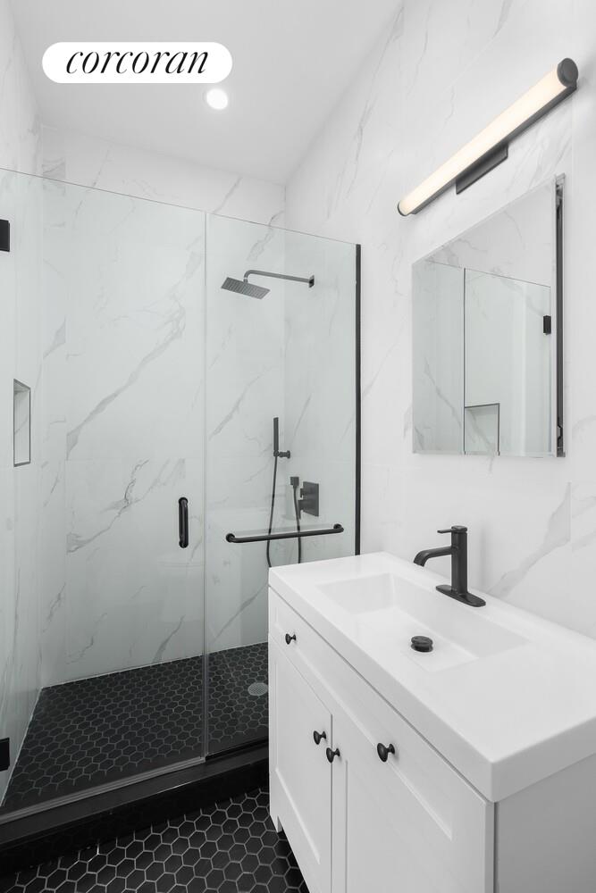 #7 photo, Brooklyn, Bushwick , NY 11221