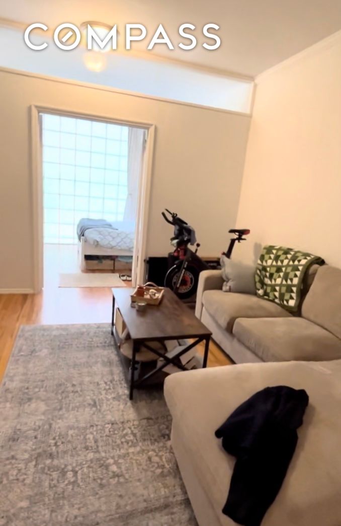 #3 photo, New York City, Sutton Place , NY 10022