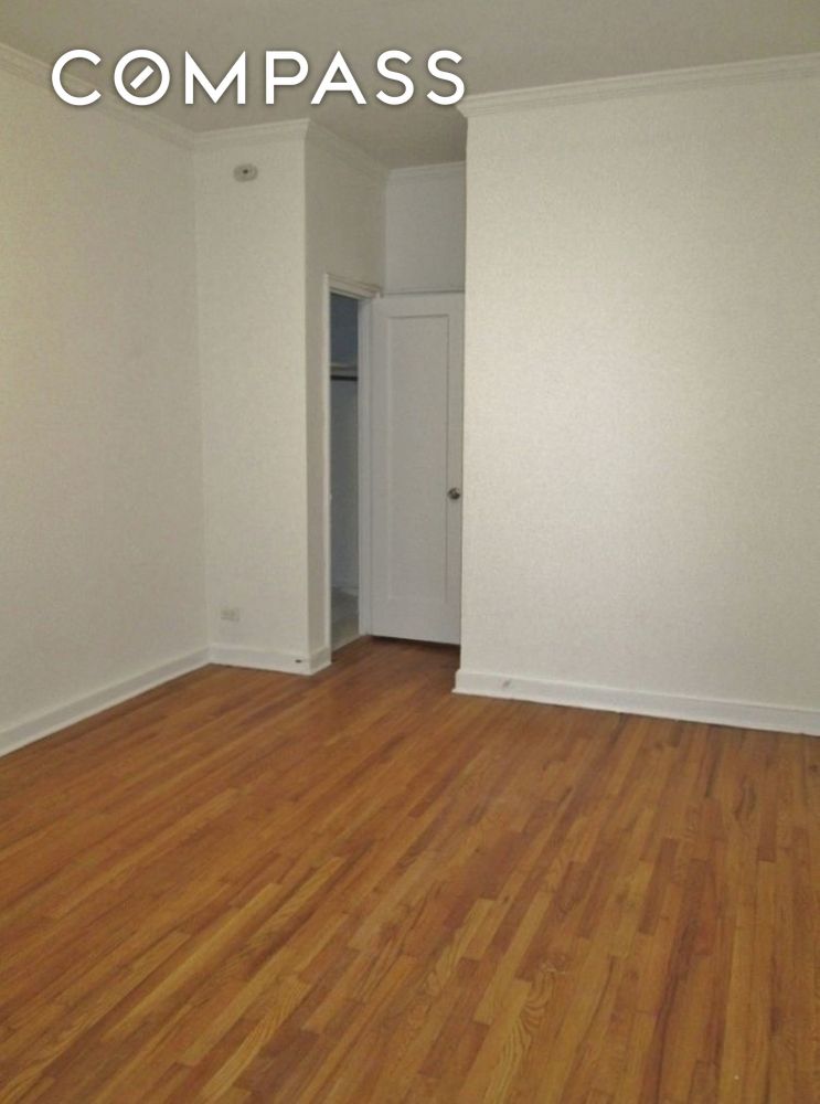 #7 photo, New York City, Sutton Place , NY 10022