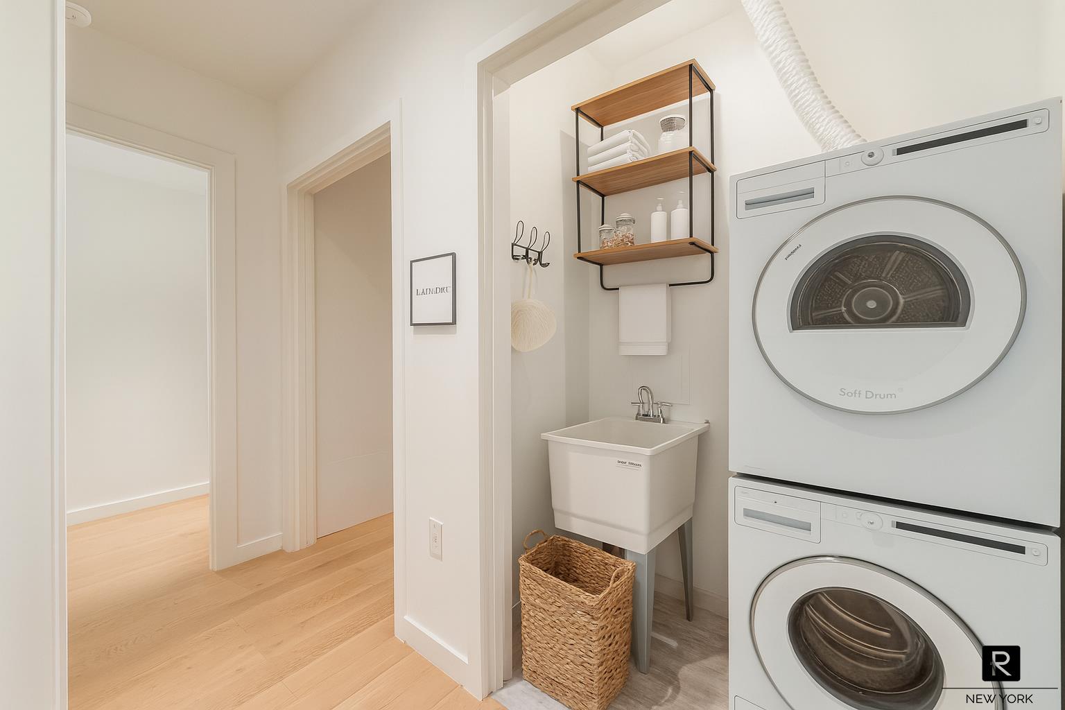 #8 photo, 337 E 62nd Street, Upper East Side , NY 10065