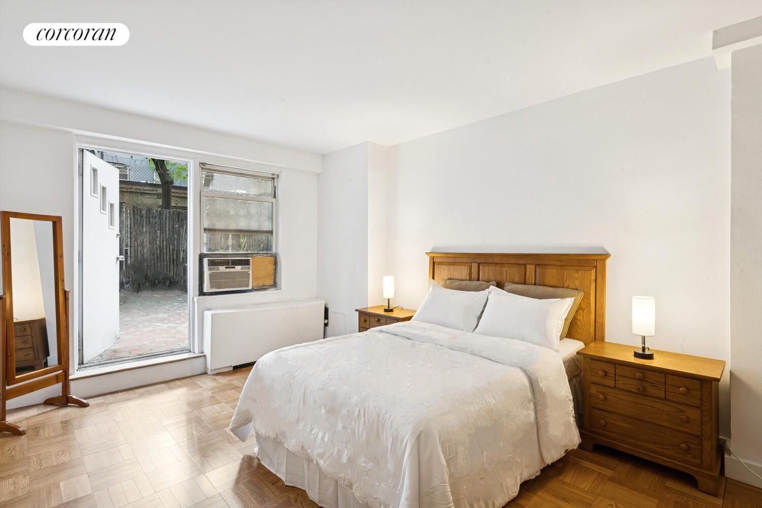 #4 photo, 155 E 34TH Street, Murray Hill , NY 10016