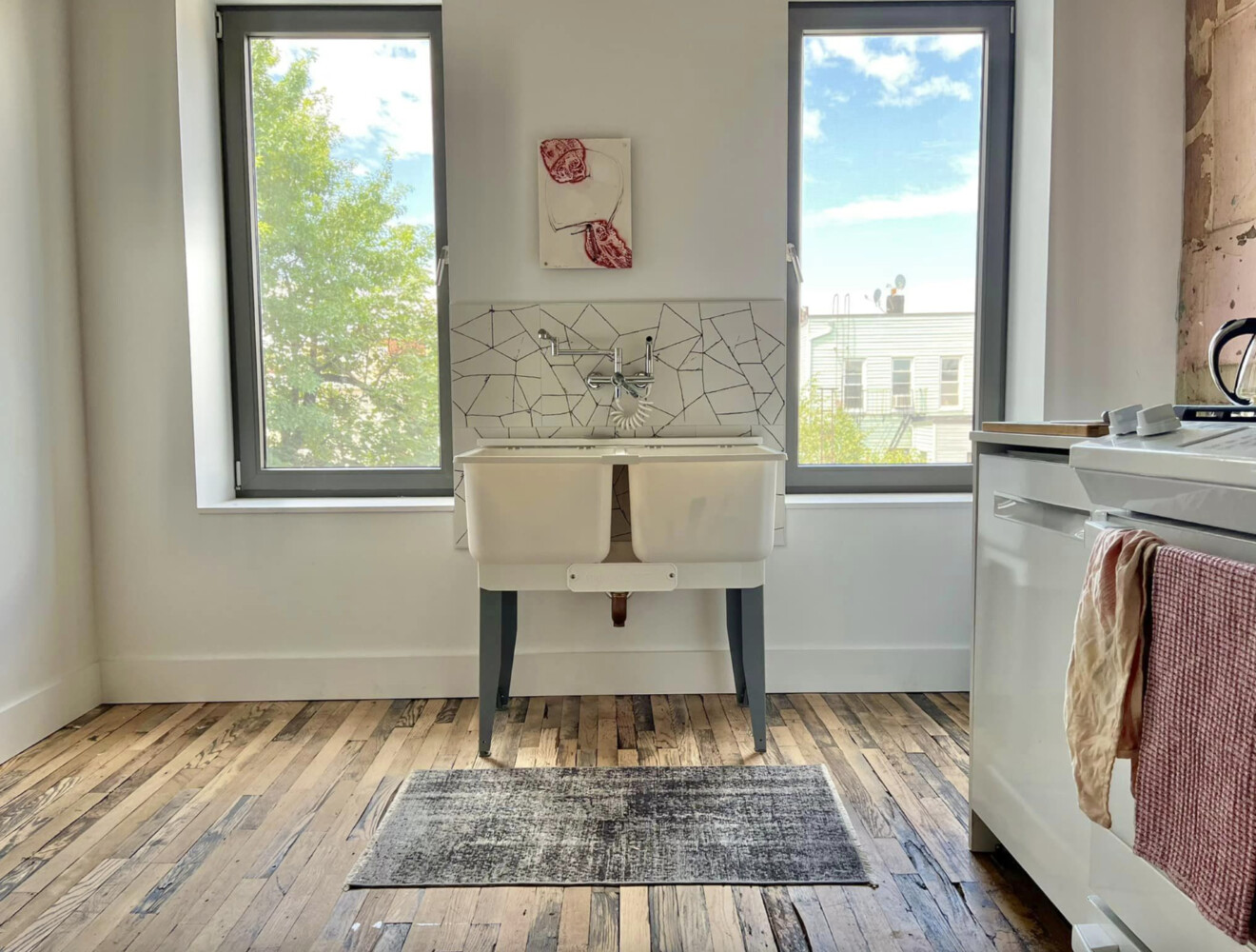 #5 photo, 285A KINGSLAND Avenue, Greenpoint , NY 11222