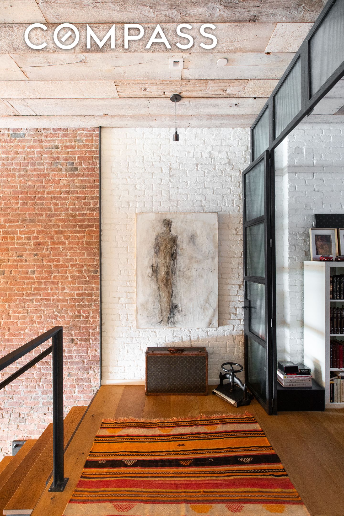 #15 photo, 10 E 22nd Street, Flatiron , NY 10010