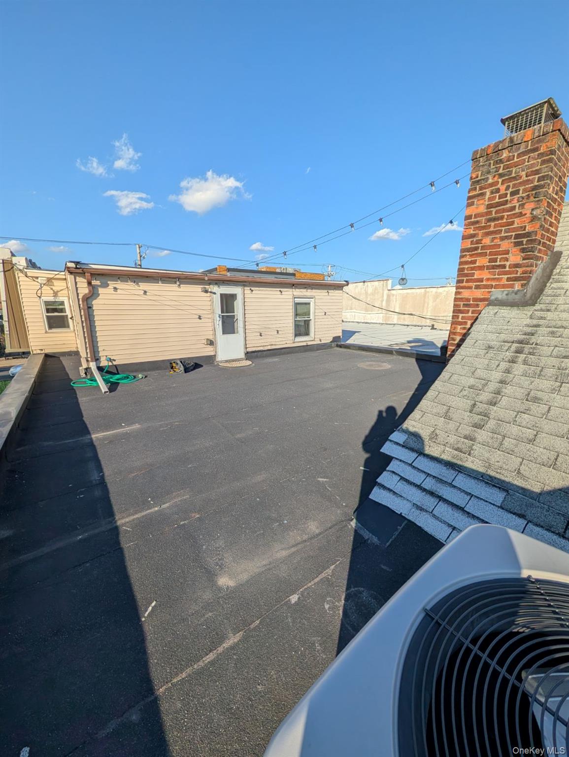 #11 photo, 392 Conklin Street, Farmingdale , NY 11735