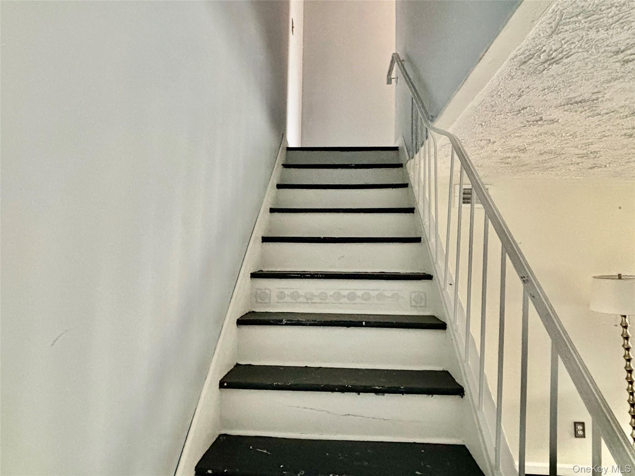 #11 photo, 89 Storm Drive, サフォーク郡 Holtsville , NY 11742