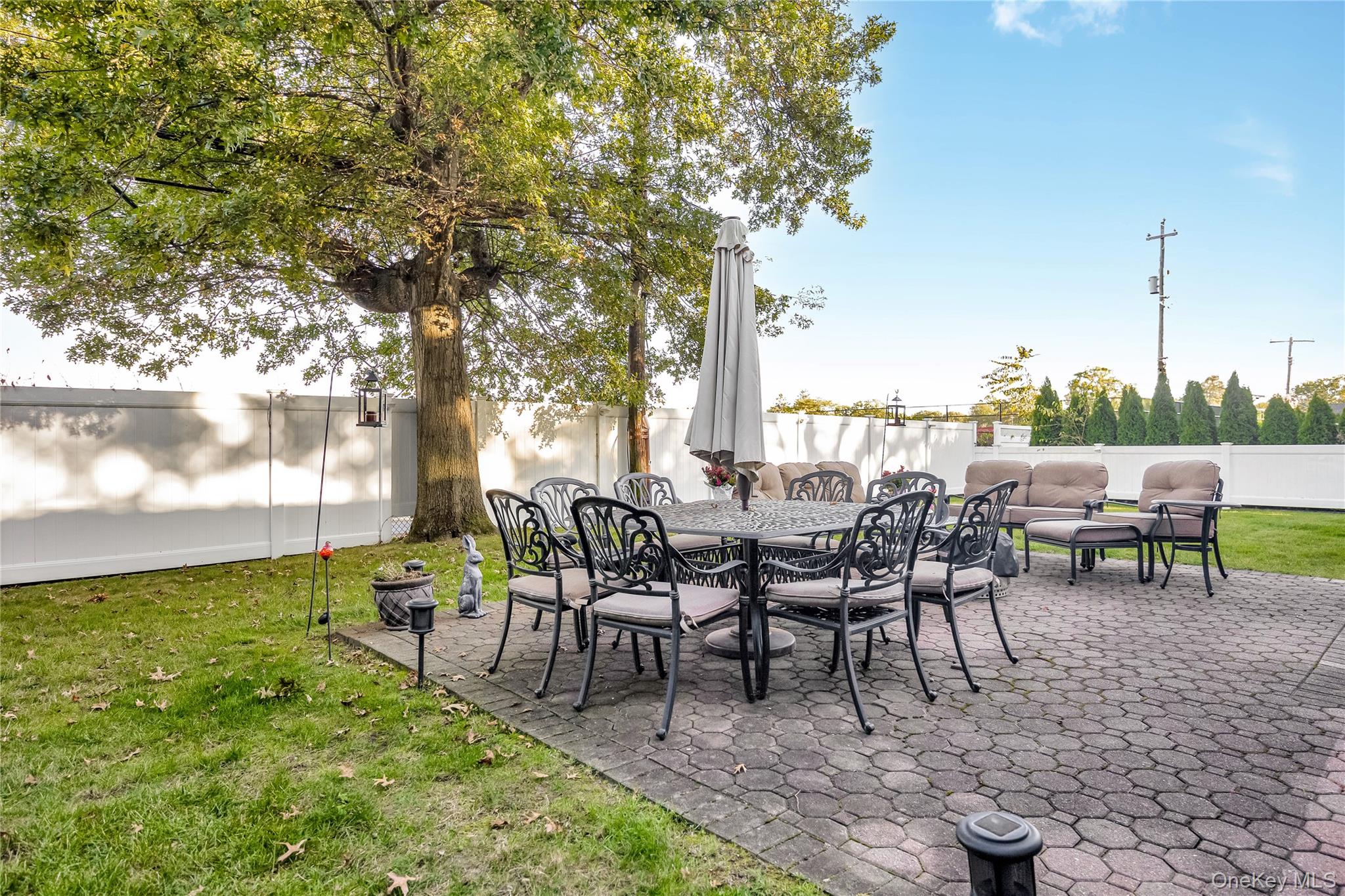 #16 photo, 209 Brompton Road, Garden City , NY 11530