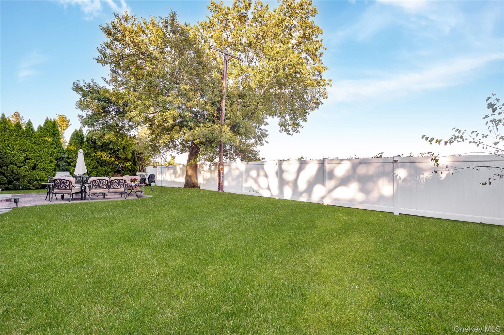 #7 photo, 209 Brompton Road, Garden City , NY 11530