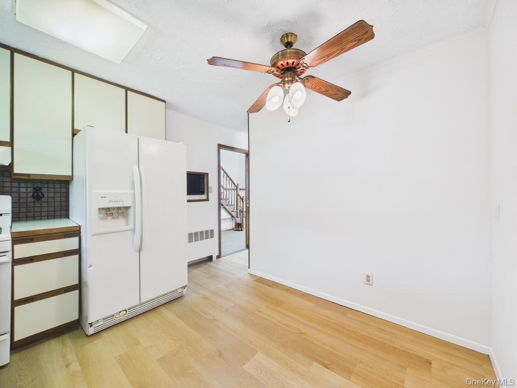 #11 photo, 408 Briarwood Road, Massapequa , NY 11758