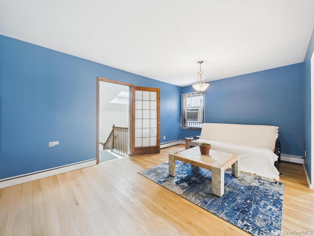 #20 photo, 408 Briarwood Road, Massapequa , NY 11758