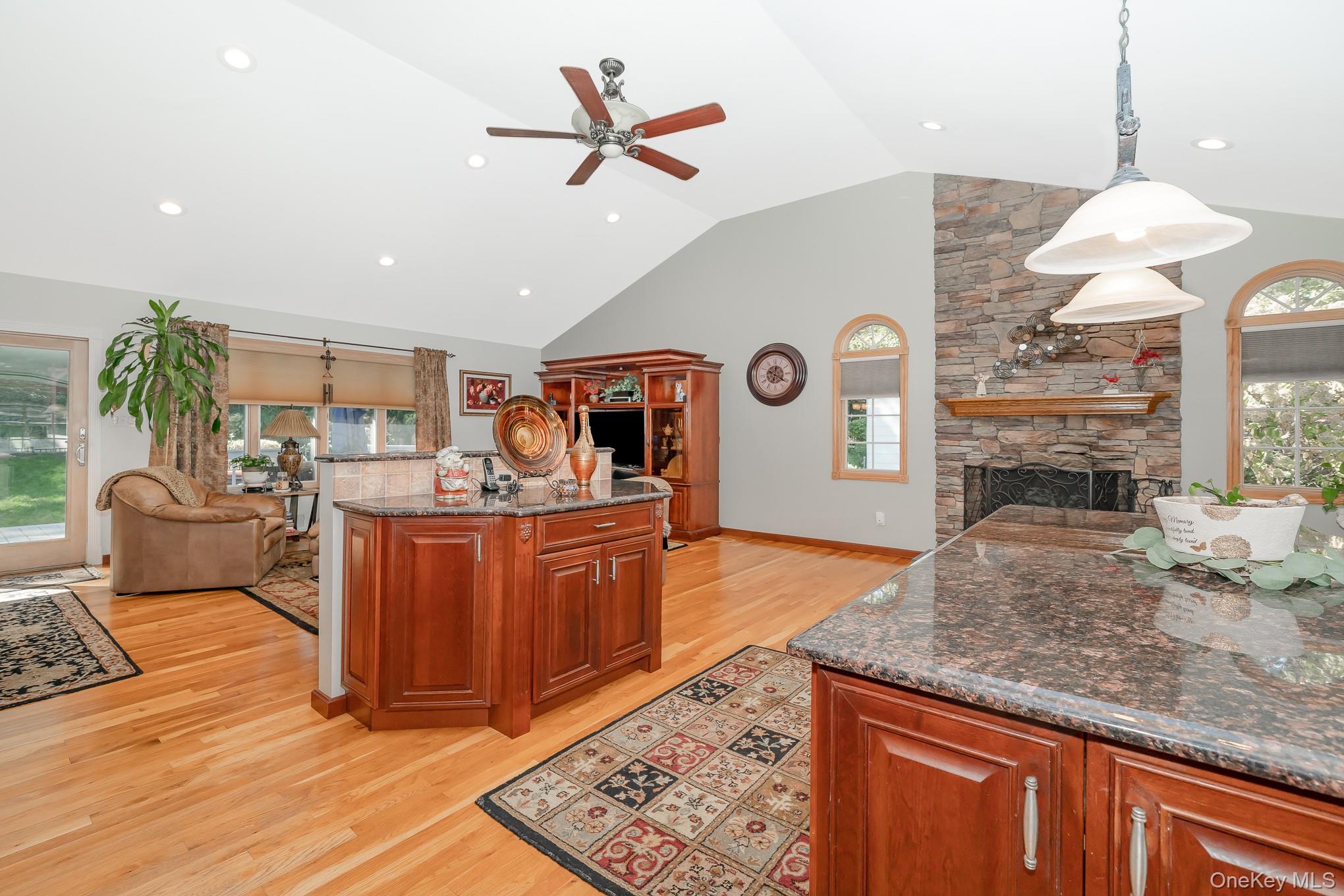 #11 photo, 48 Glenwood Drive, 东长岛 哈帕克 Hauppauge , NY 11788