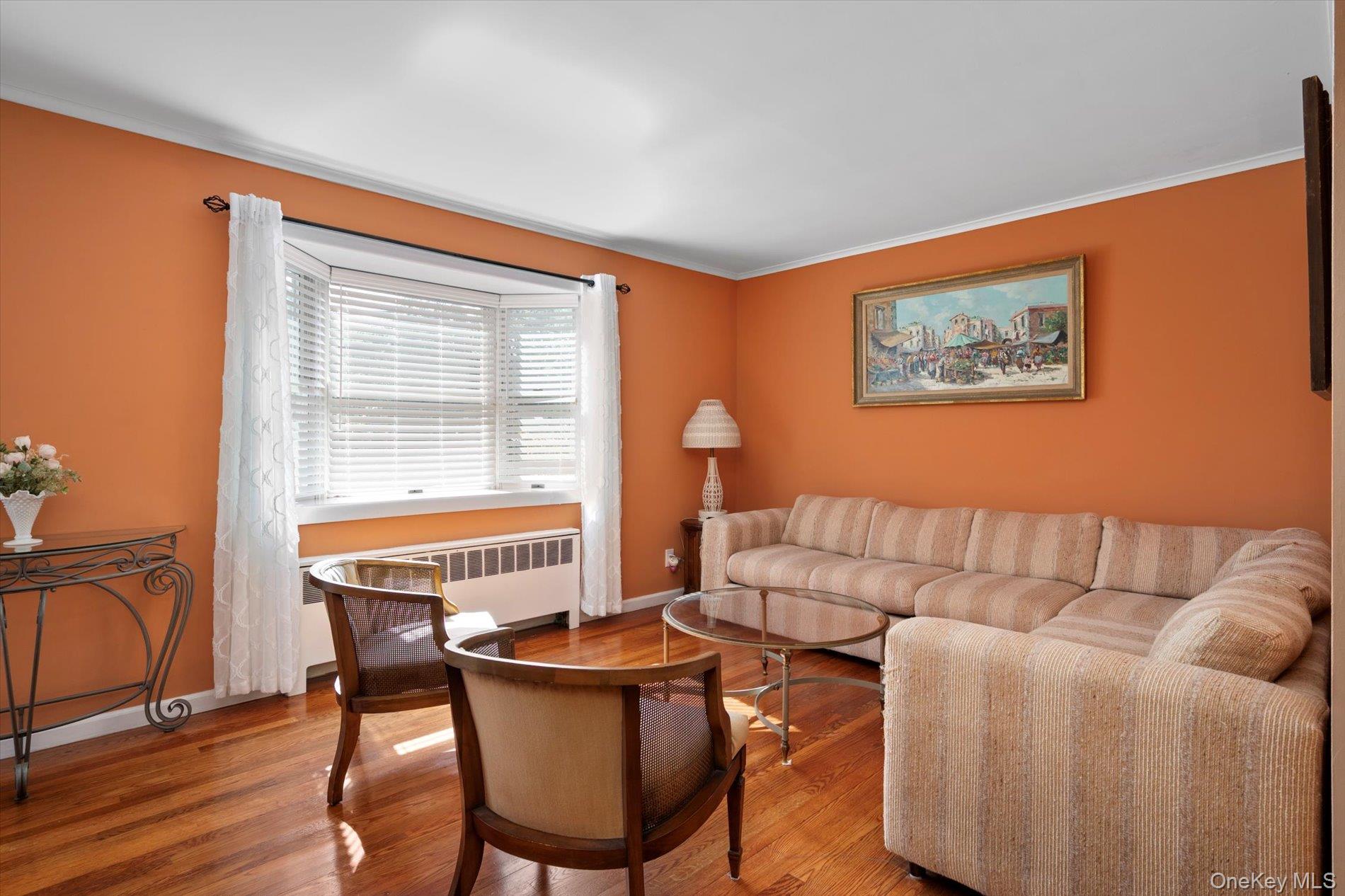 #4 photo, 669 Seaman Avenue, Baldwin , NY 11510