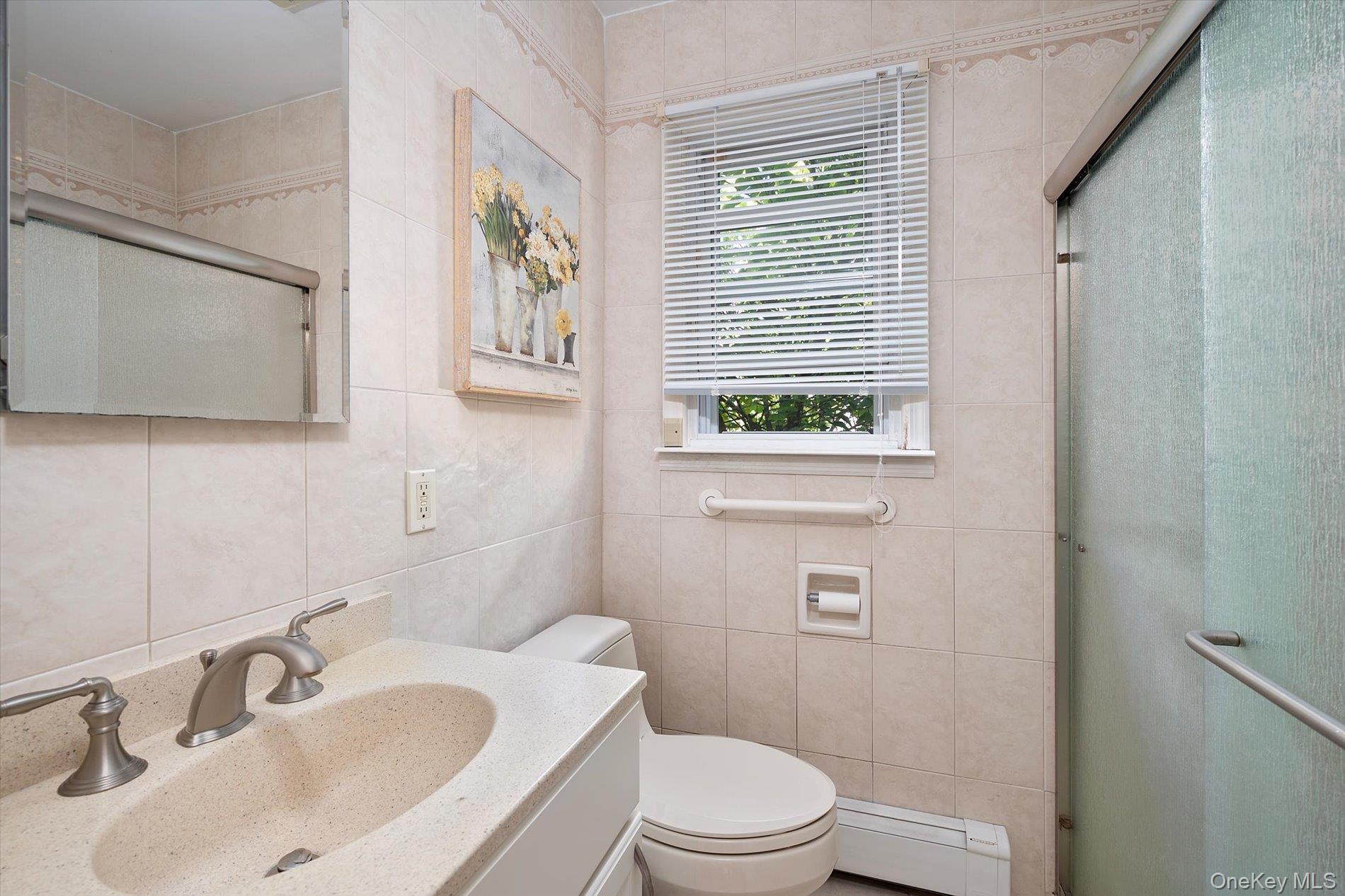 #7 photo, 669 Seaman Avenue, Baldwin , NY 11510