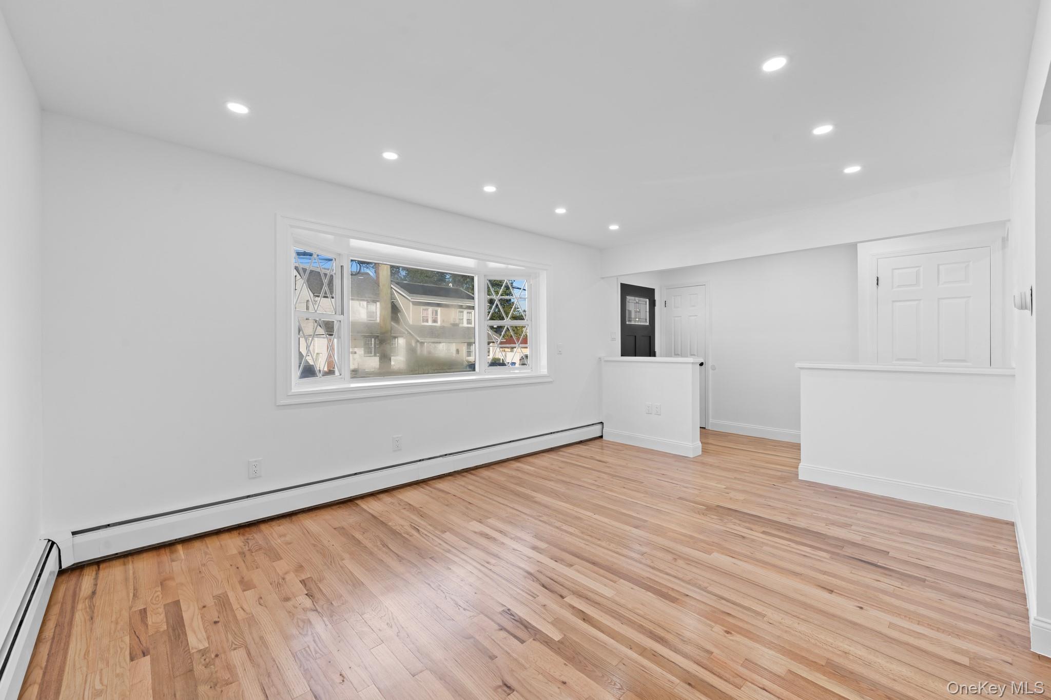 #14 photo, 18918 Tioga Dr, Saint Albans , NY 11412