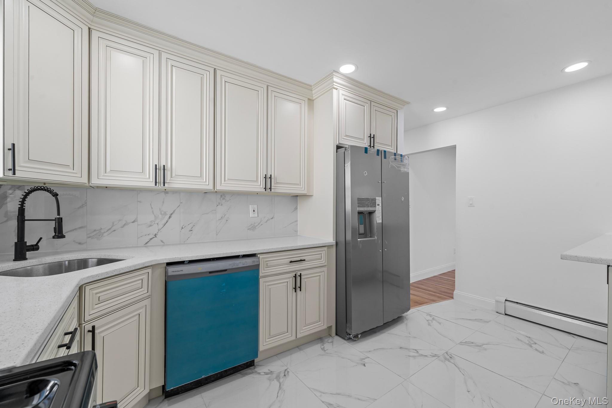 #17 photo, 18918 Tioga Dr, Saint Albans , NY 11412