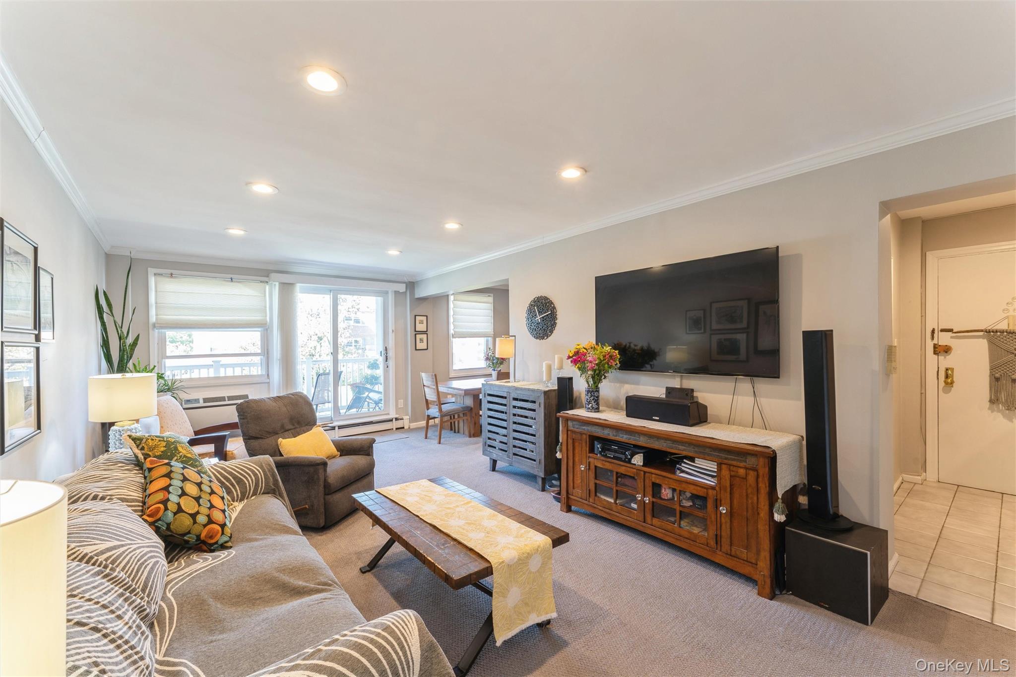 #2 photo, 61 Maine Avenue, ナッソー郡 Rockville Centre , NY 11570