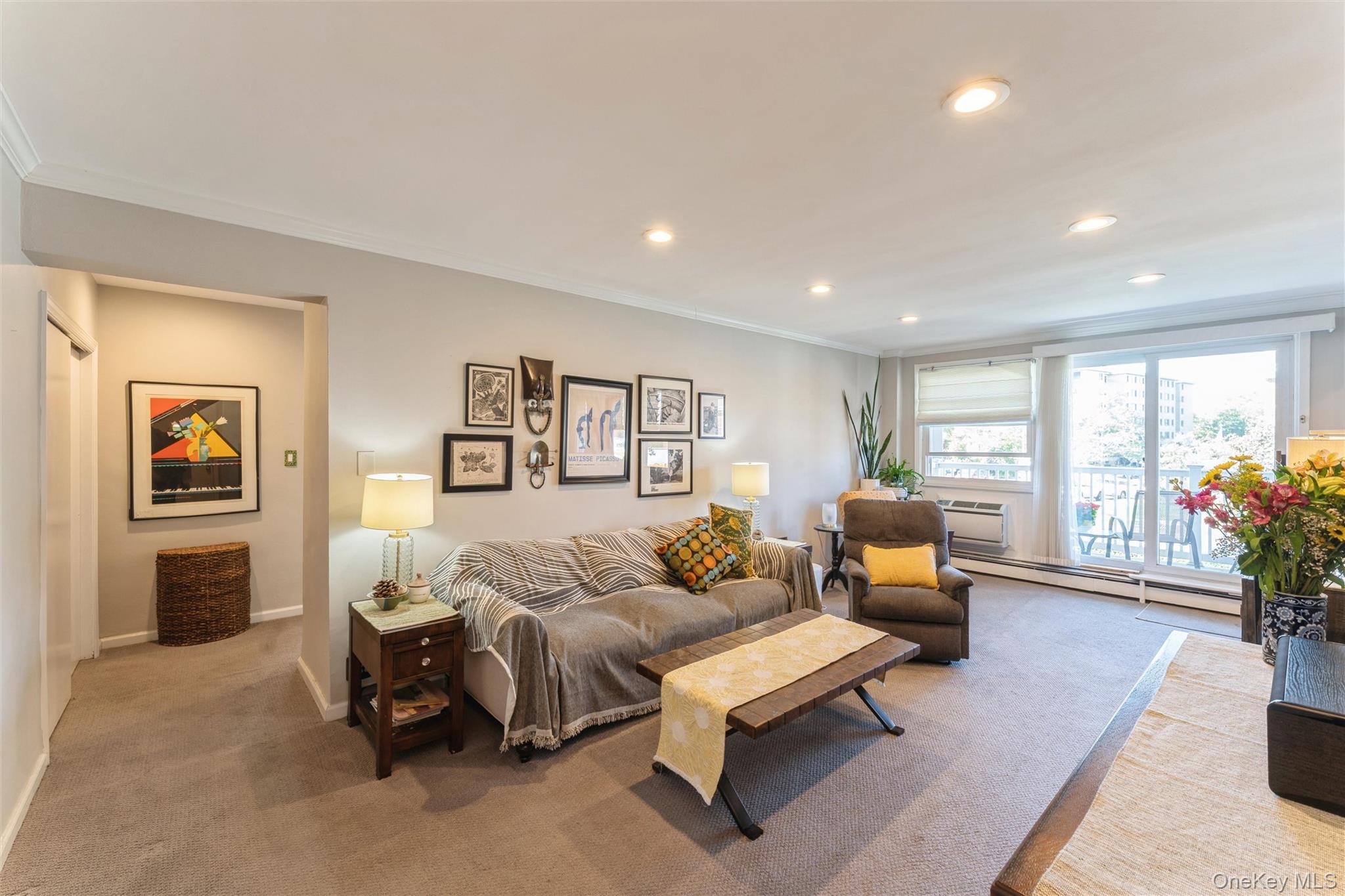 #4 photo, 61 Maine Avenue, ナッソー郡 Rockville Centre , NY 11570