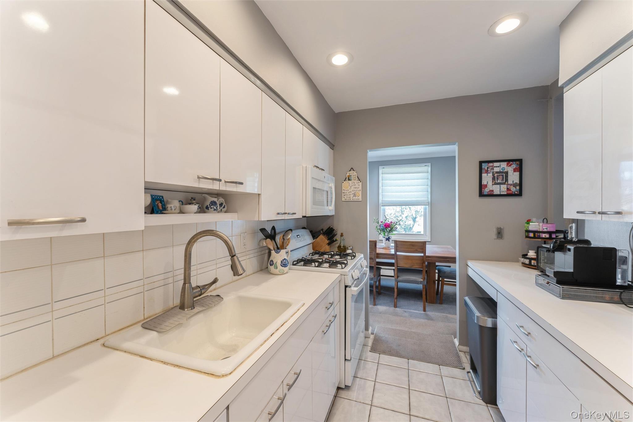 #8 photo, 61 Maine Avenue, ナッソー郡 Rockville Centre , NY 11570