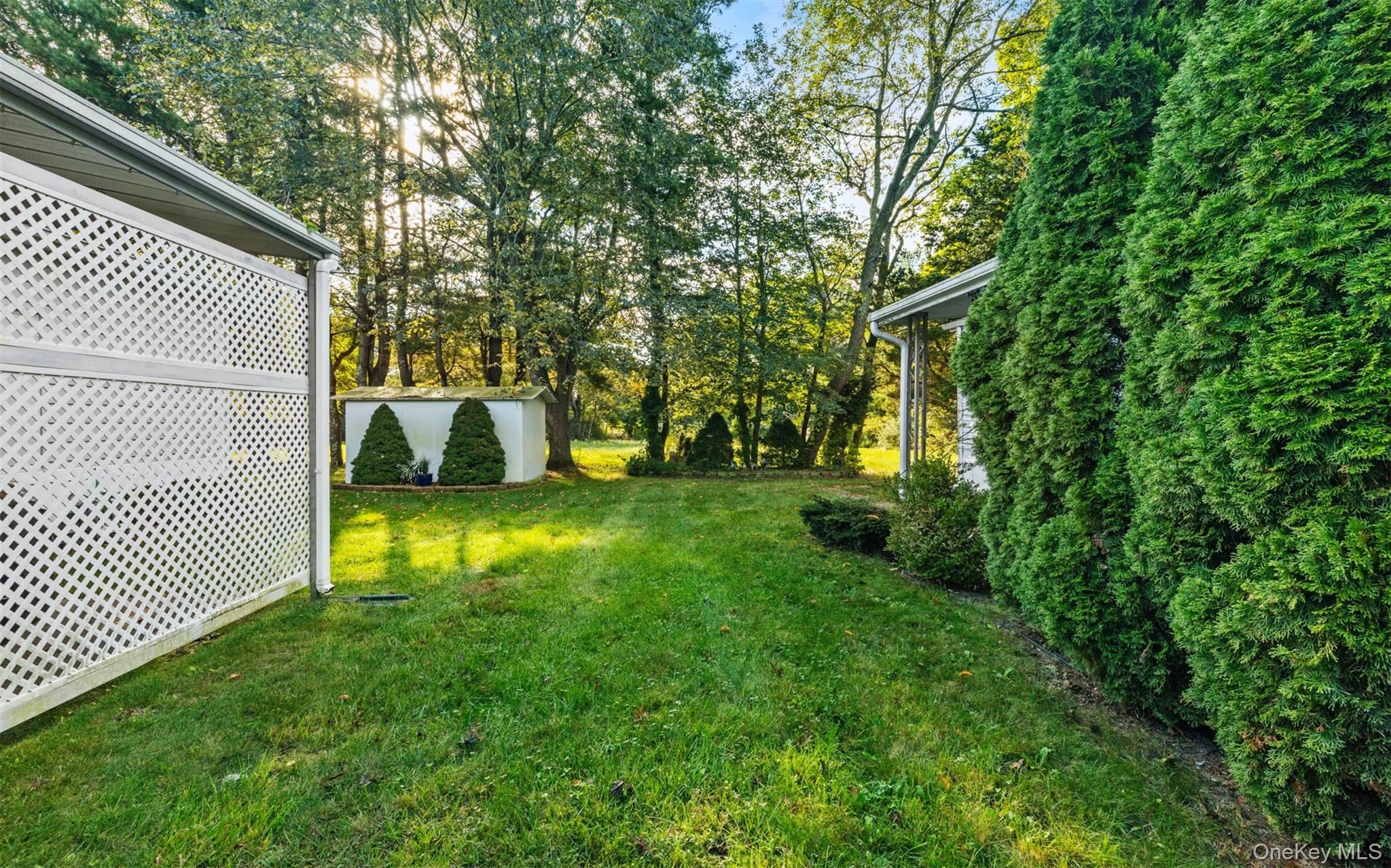 #16 photo, 49B Witt Lane, サフォーク郡 Aquebogue , NY 11931