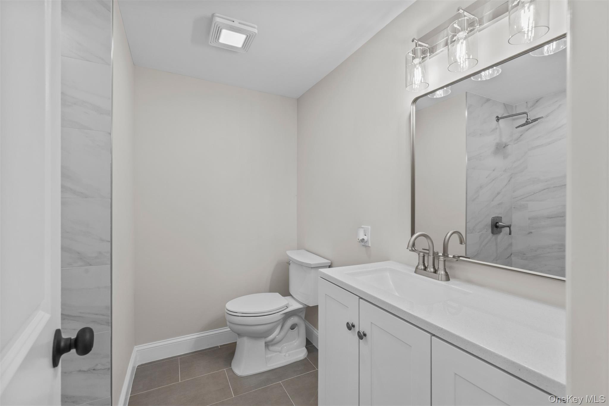 #8 photo, 49B Witt Lane, サフォーク郡 Aquebogue , NY 11931