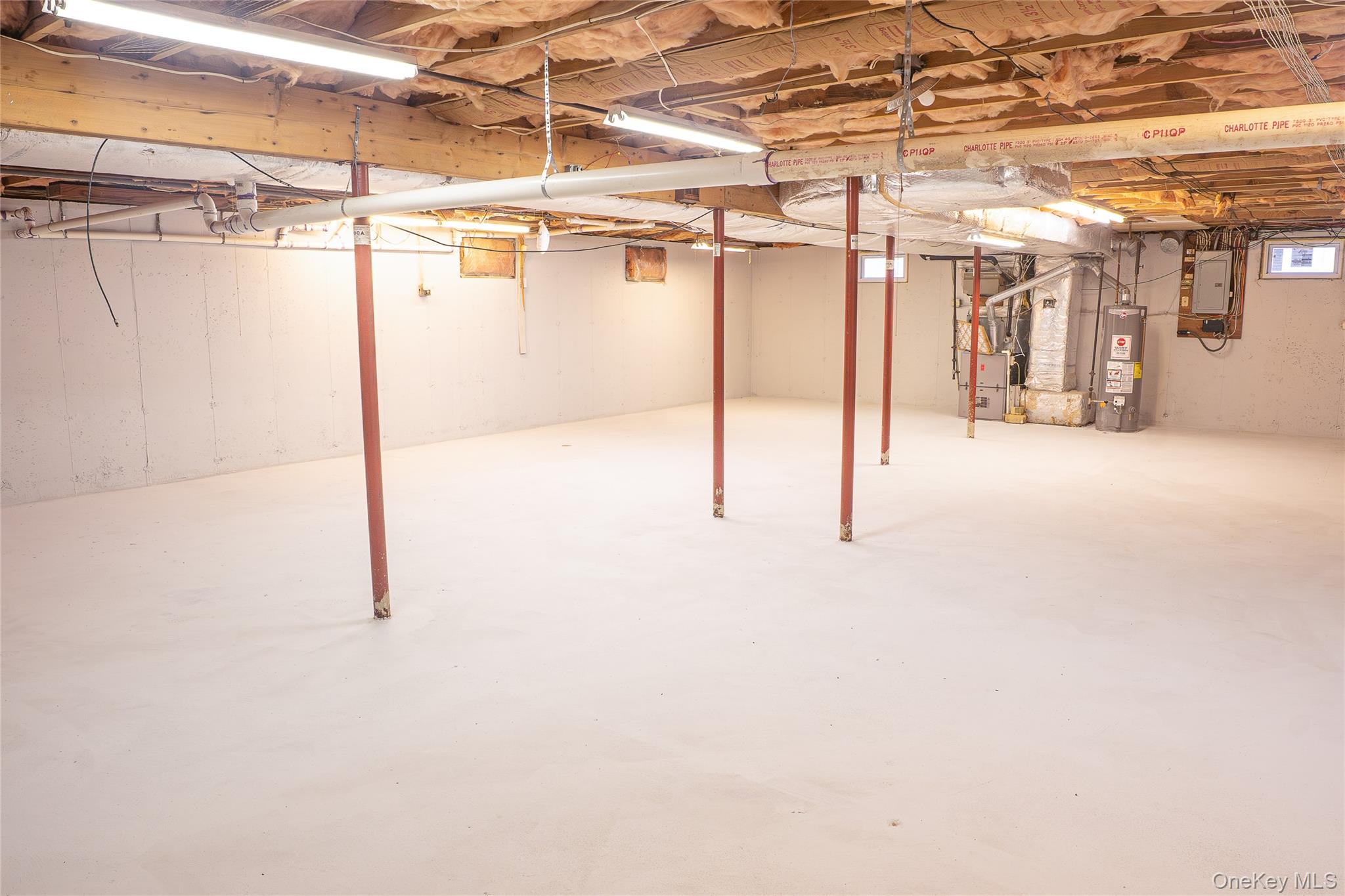 #14 photo, 11 Blazer Drive, Islandia , NY 11749